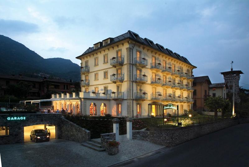 Hotel Lario Mezzegra ภายนอก รูปภาพ