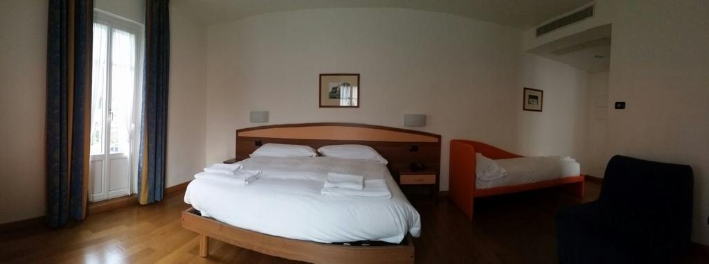 Hotel Lario Mezzegra ภายนอก รูปภาพ